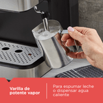 Cafetera-espresso-semiautomatica-Black-Decker-EM0312-0SDLA_4